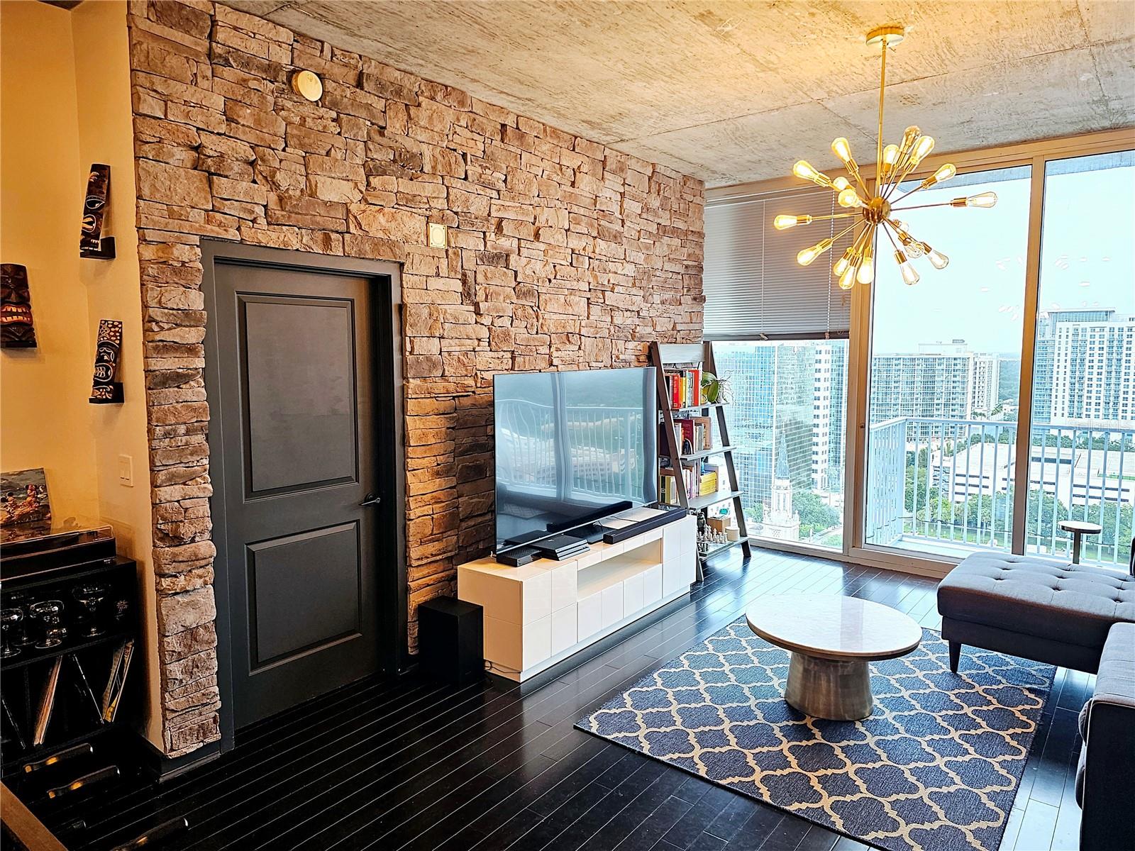 155 Court Avenue, FL