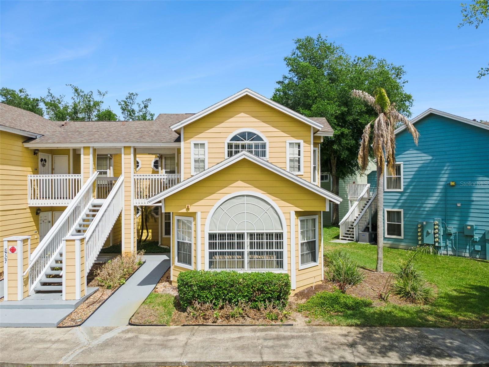 8707 Knightsbridge Court, FL