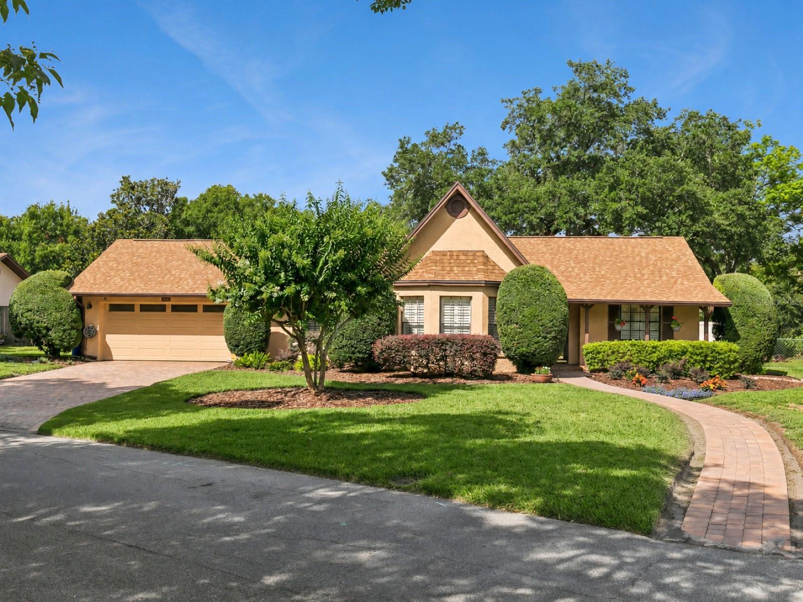 614 Cypress Court, FL