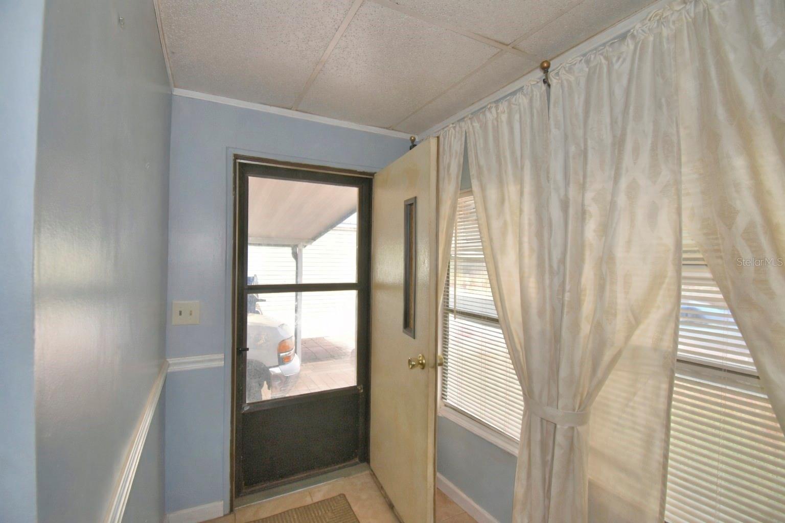 4173 Rolling Oaks Drive, FL