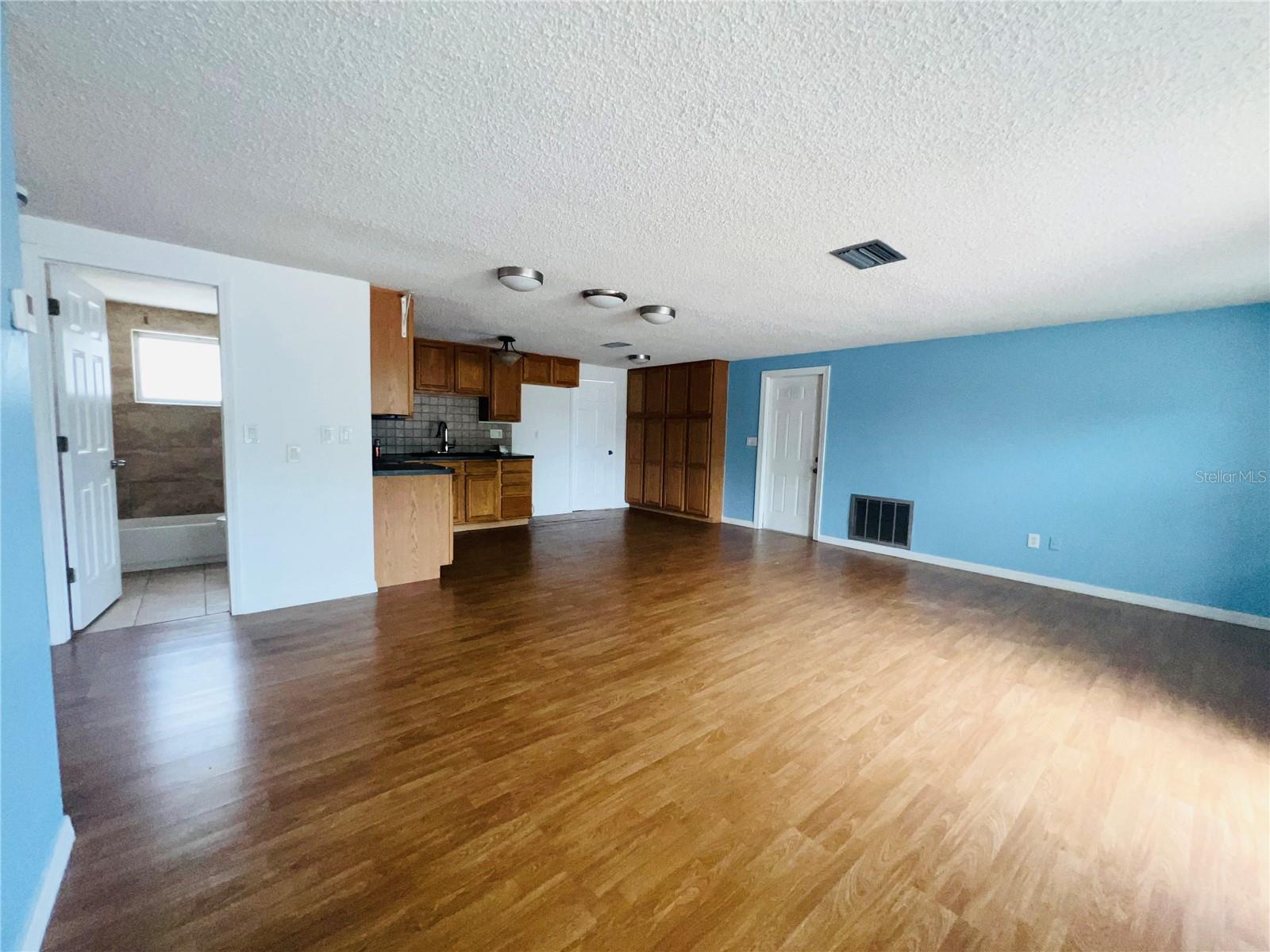 6428 Kentfield Avenue, FL