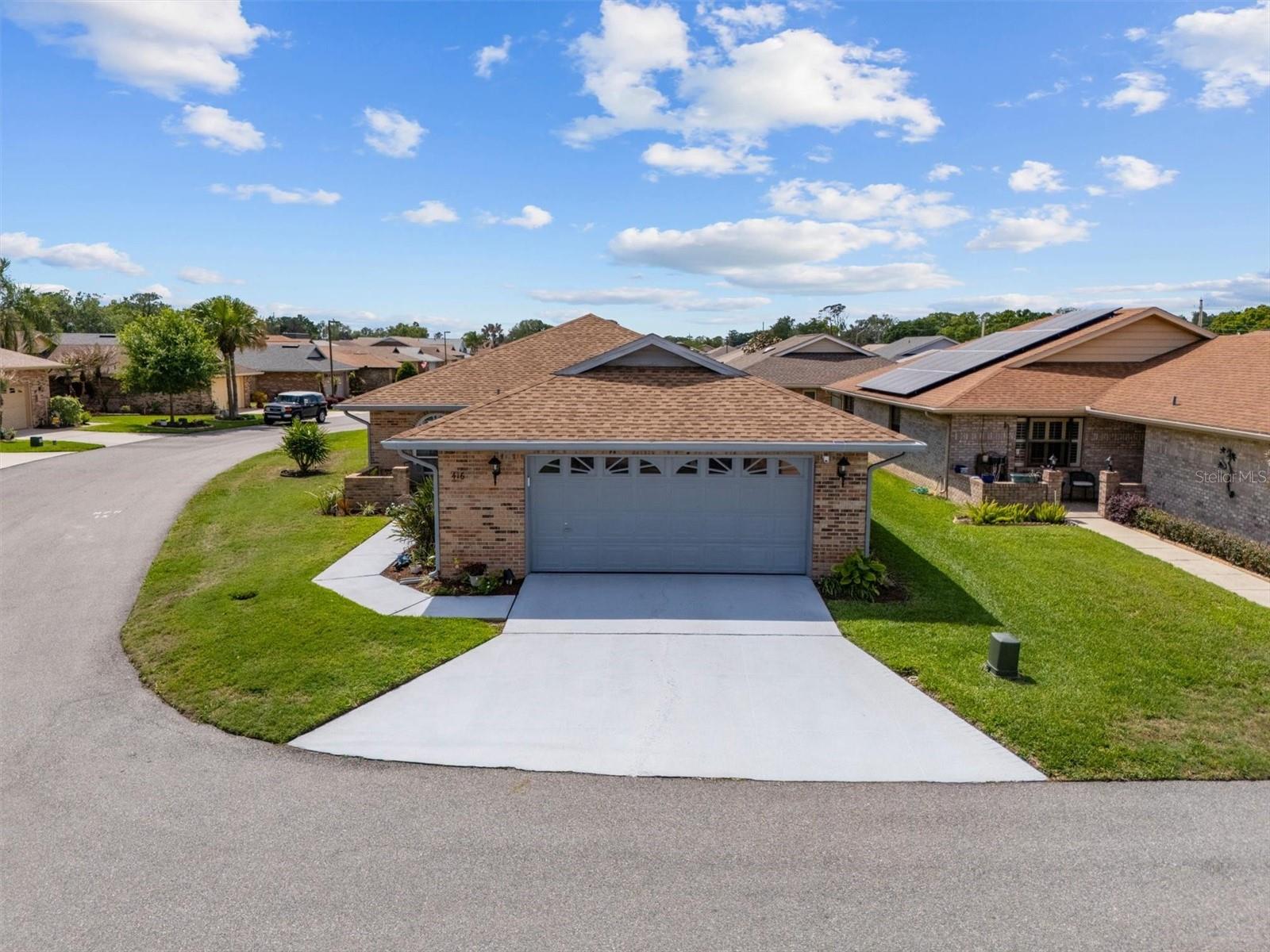 416 Barbados Cir, FL