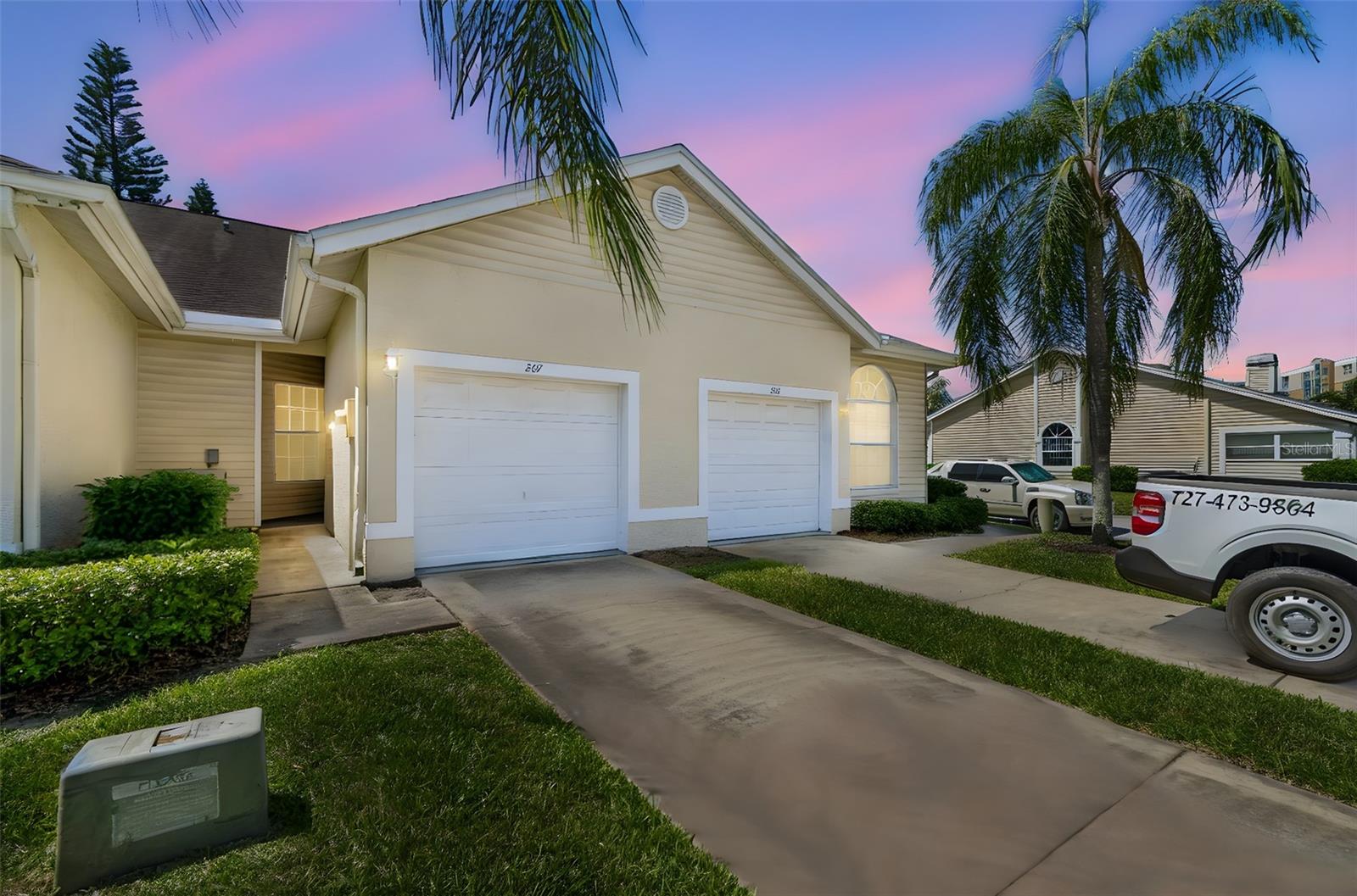 1050 Starkey Rd #207, FL