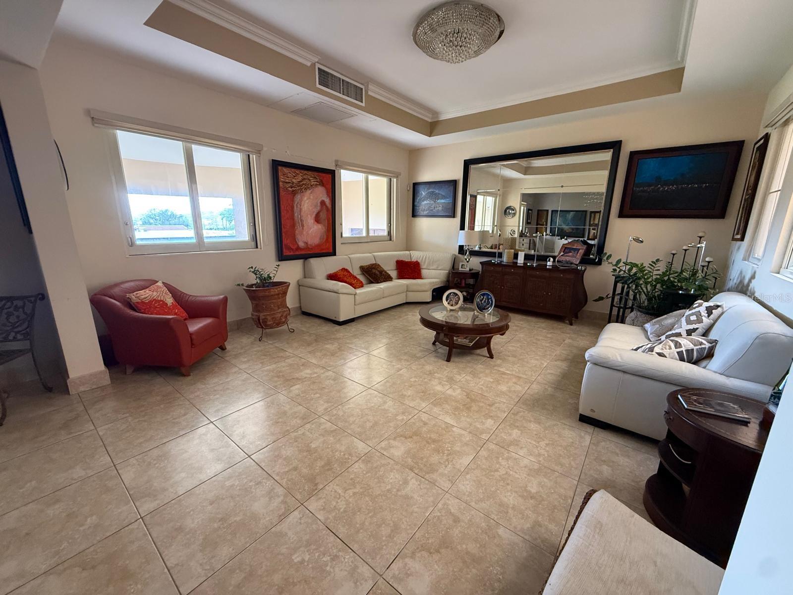 Apto 1202 Cond Alborada, PR