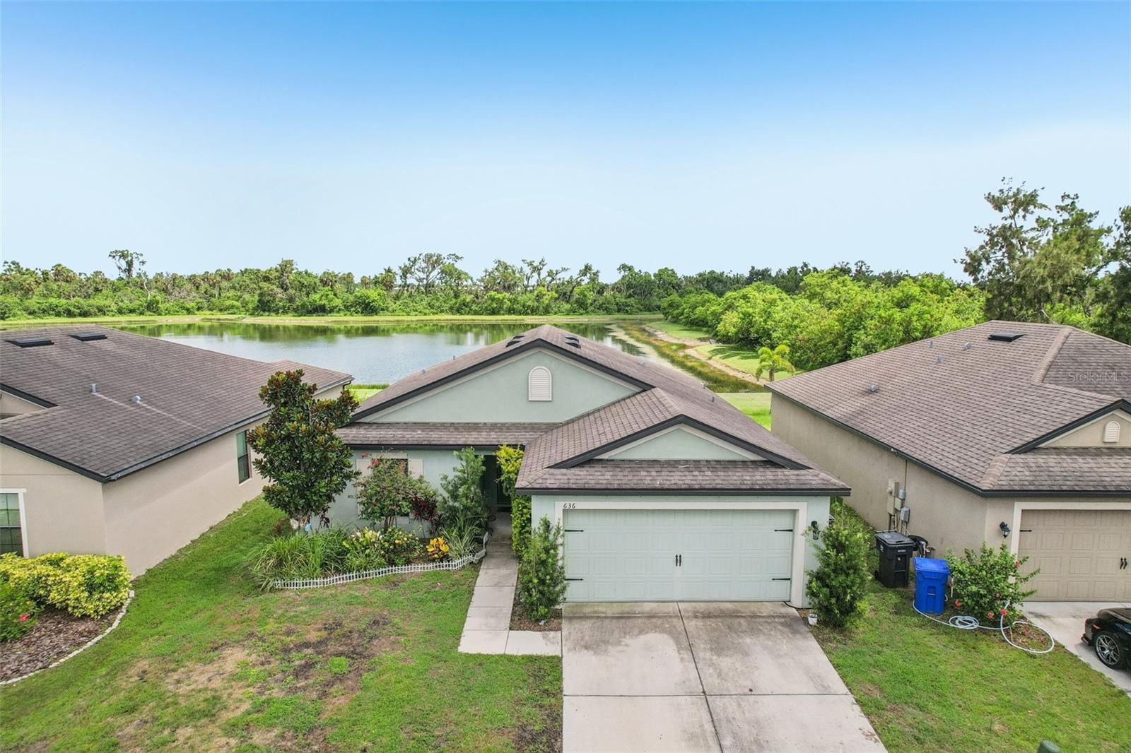 636 Chatham Walk Drive, FL
