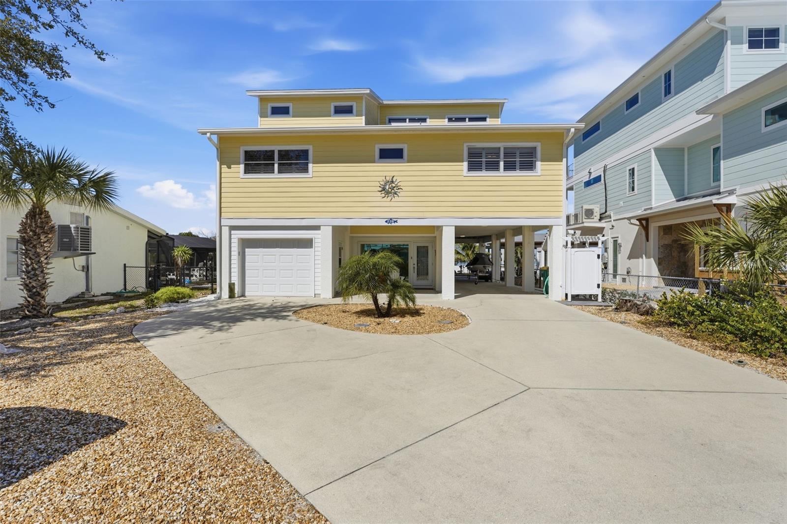 220 Mockingbird Ln, FL