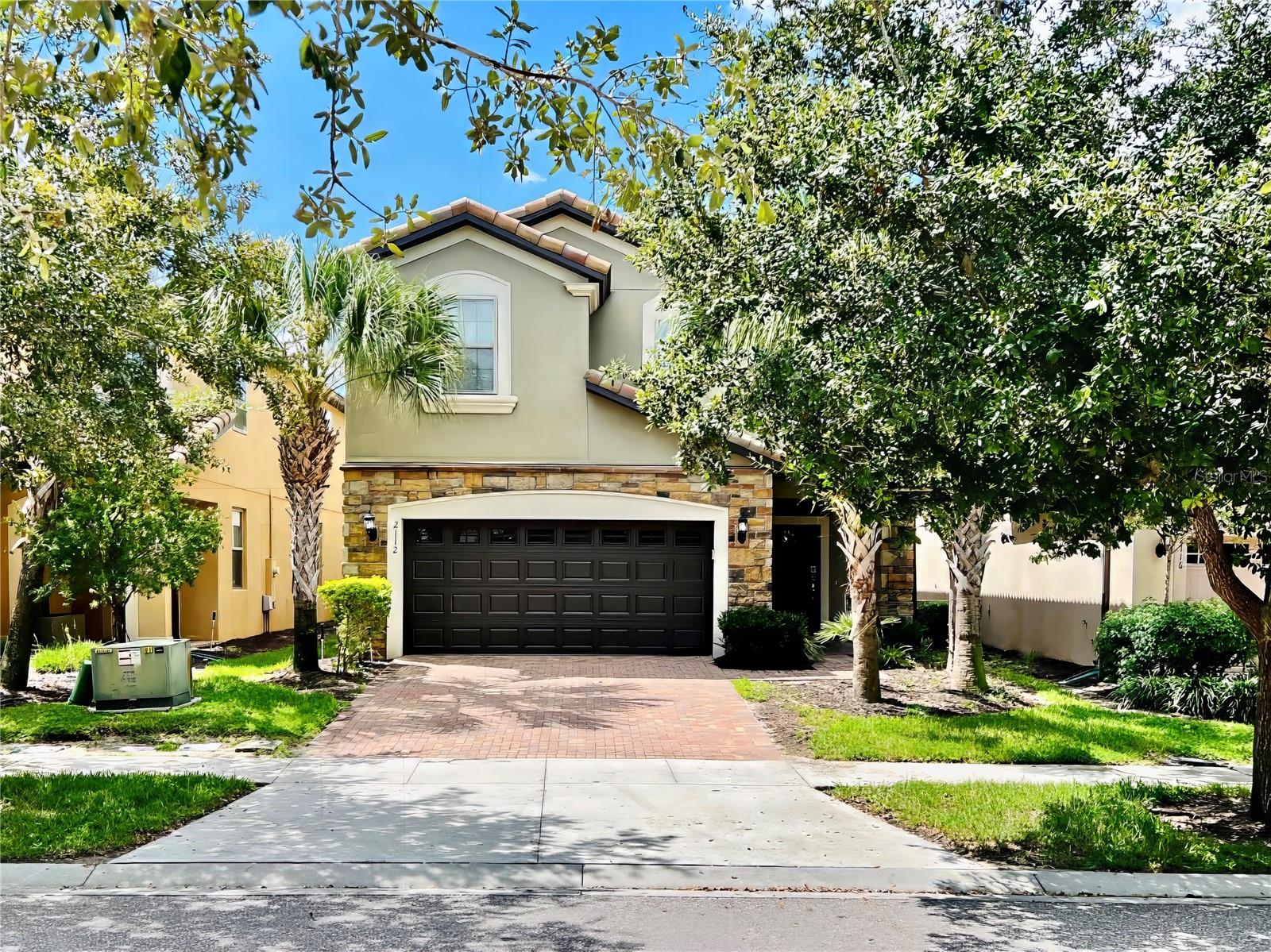 2112 Morocco Way, FL