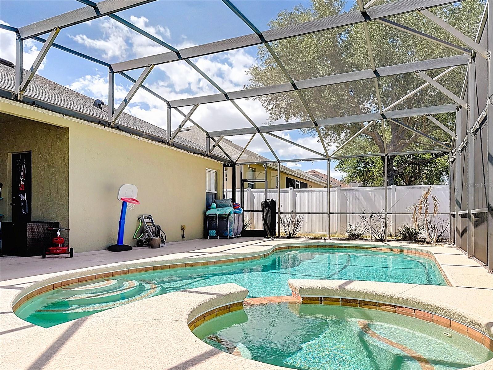 135 Blackstone Creek Rd, FL