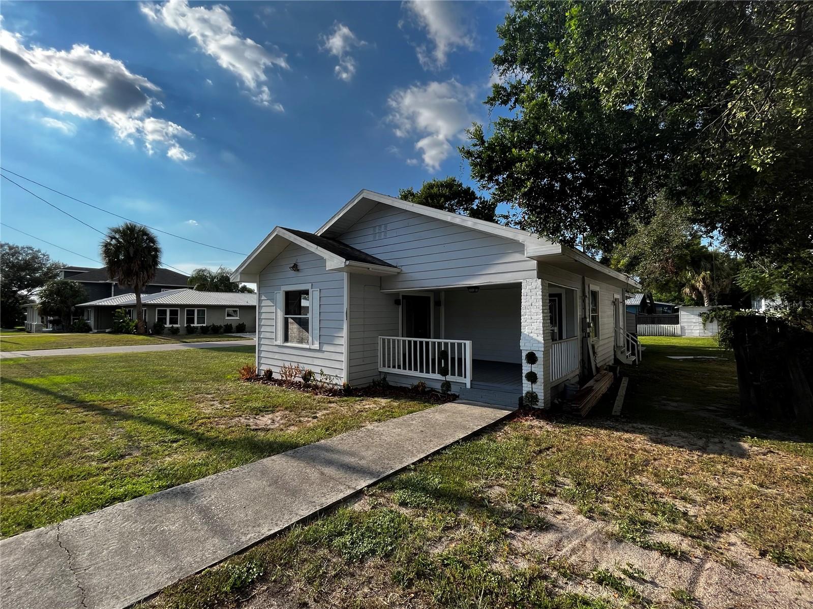402 Emma Street, FL
