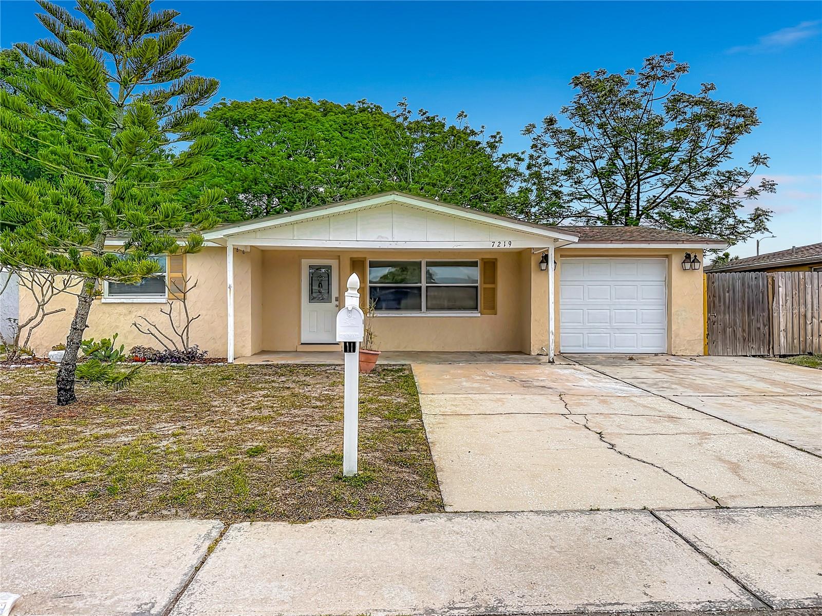 7219 Gulf Highlands Dr, FL