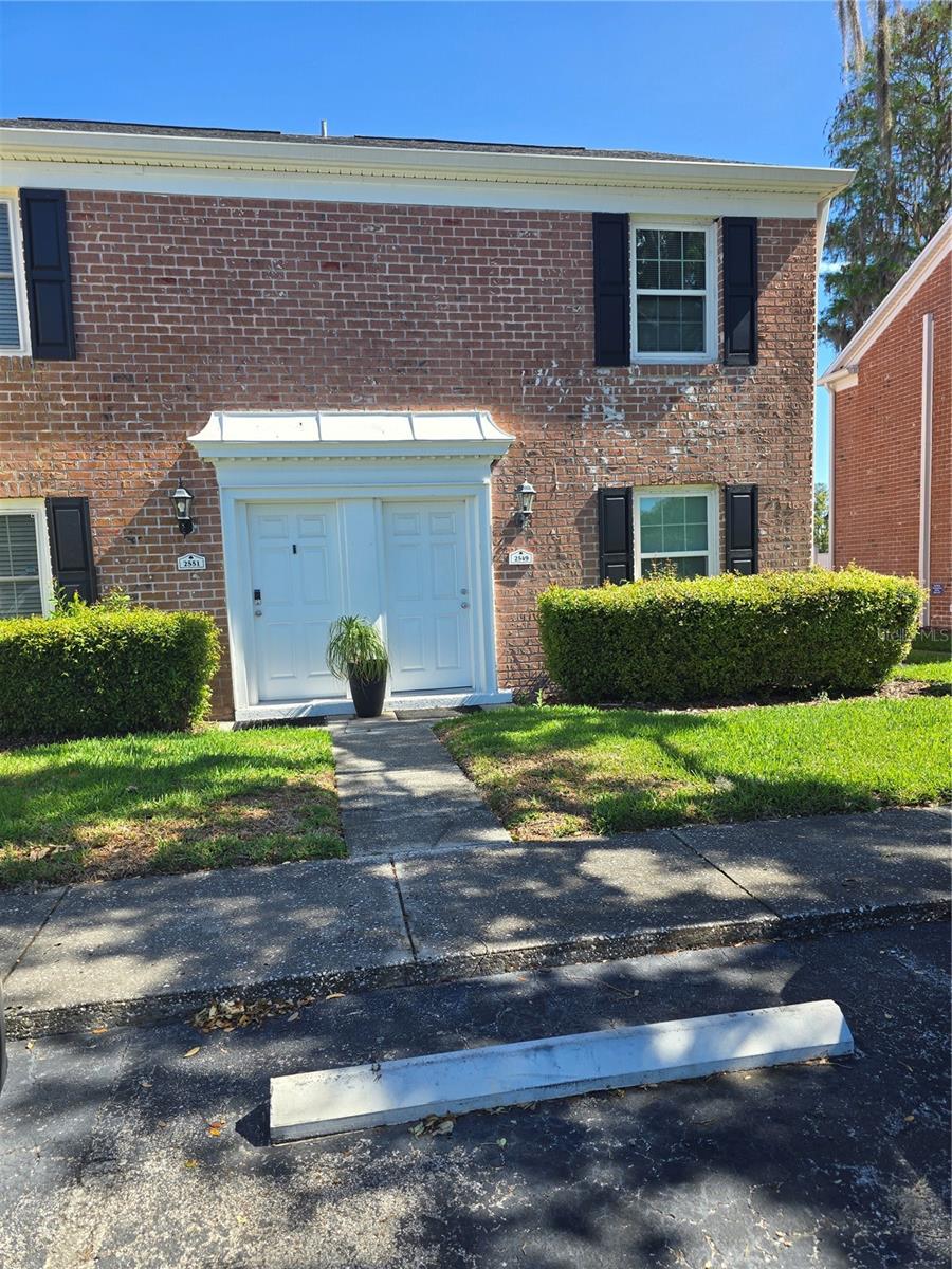 2549 Cedar Cypress Court, FL