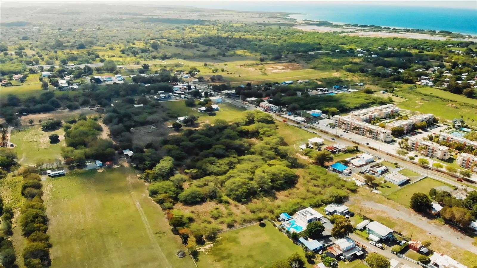 Bo. Corozo, Combate,  Carr. 301 Km Hm 7.0, PR