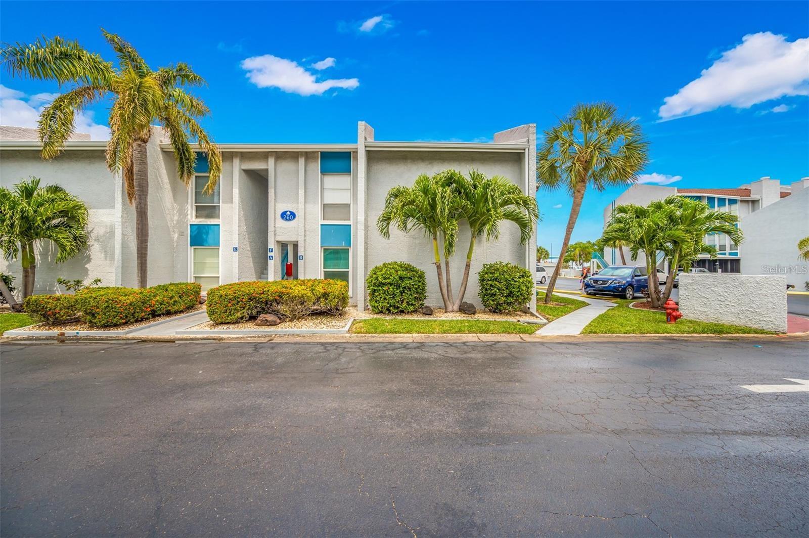 260 Medallion Blvd #F, FL
