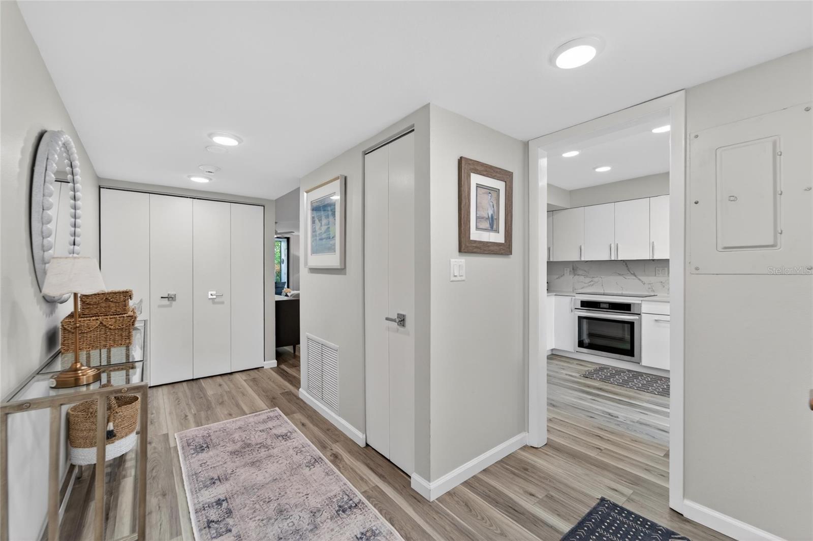 828 Bayport Way, FL