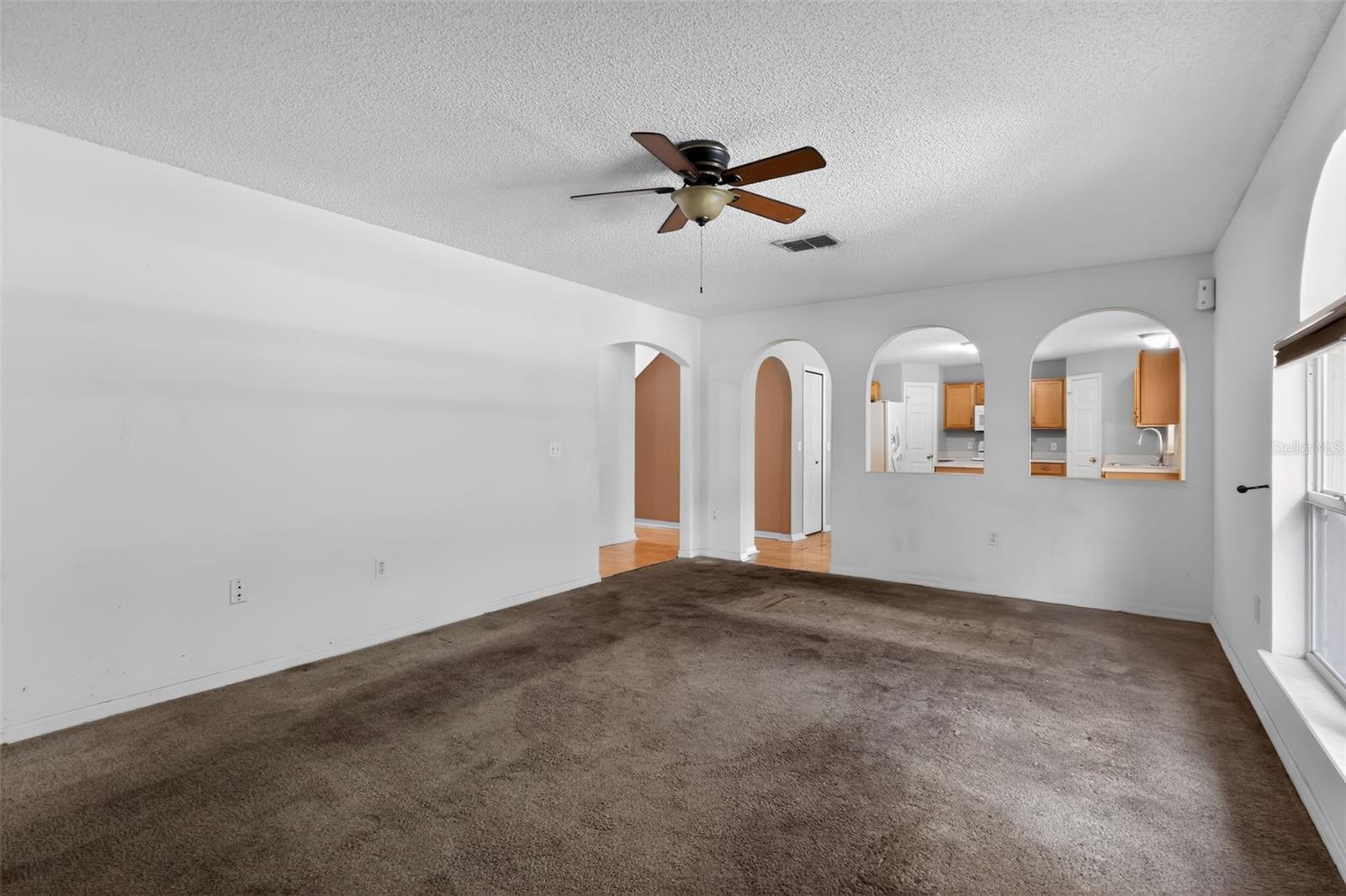 307 Pleasant Gardens Drive, FL