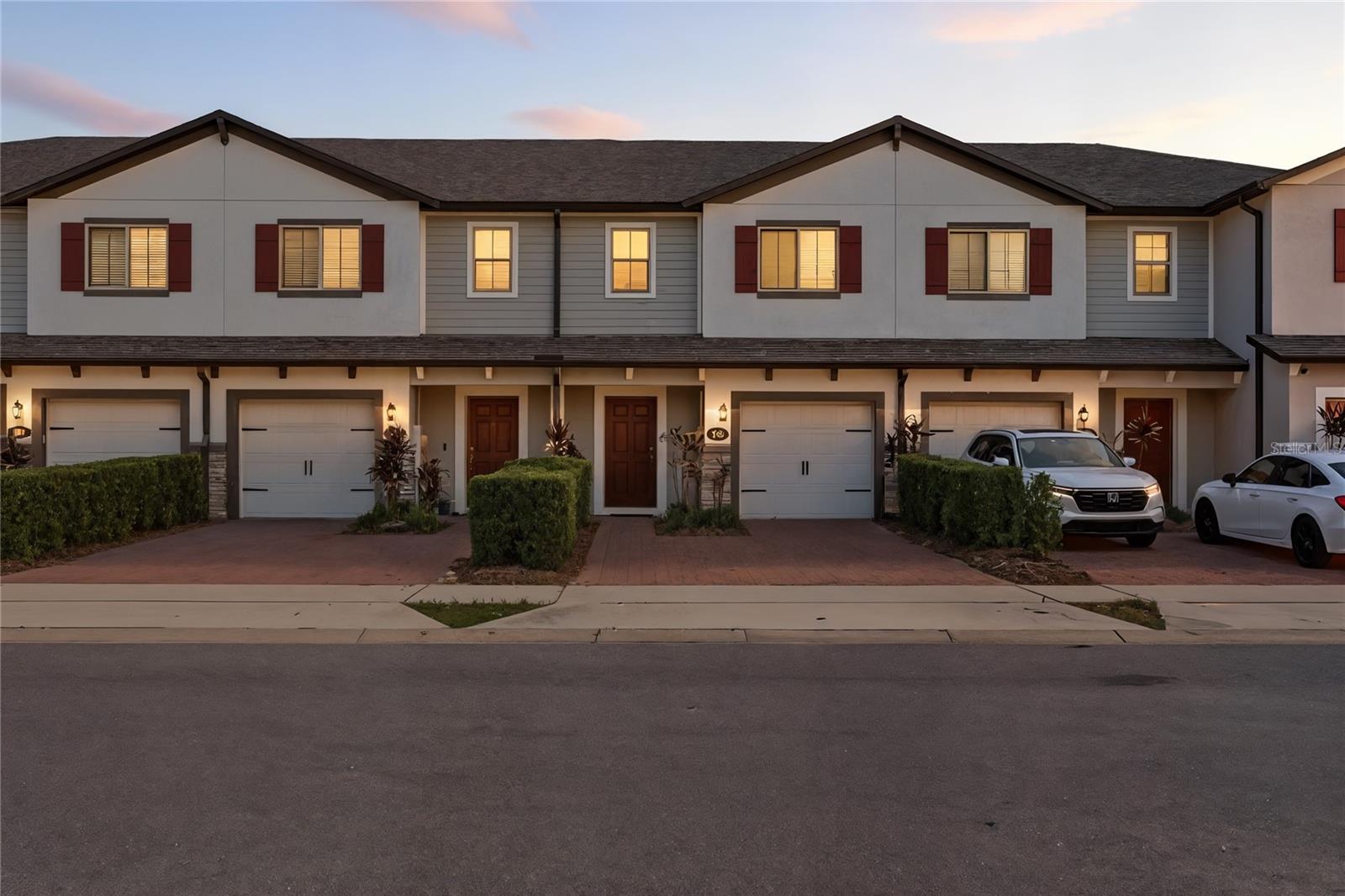 242 Cedar Bark Ln, FL
