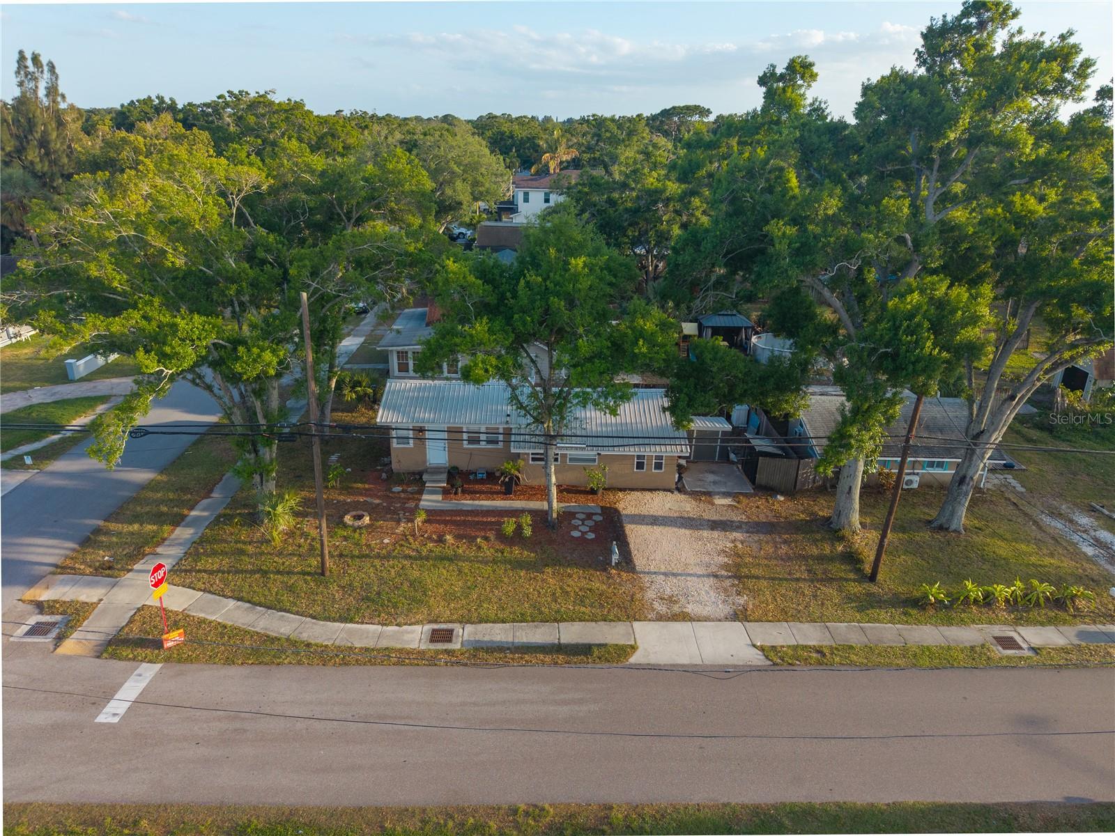 6002 72nd Ave N, FL