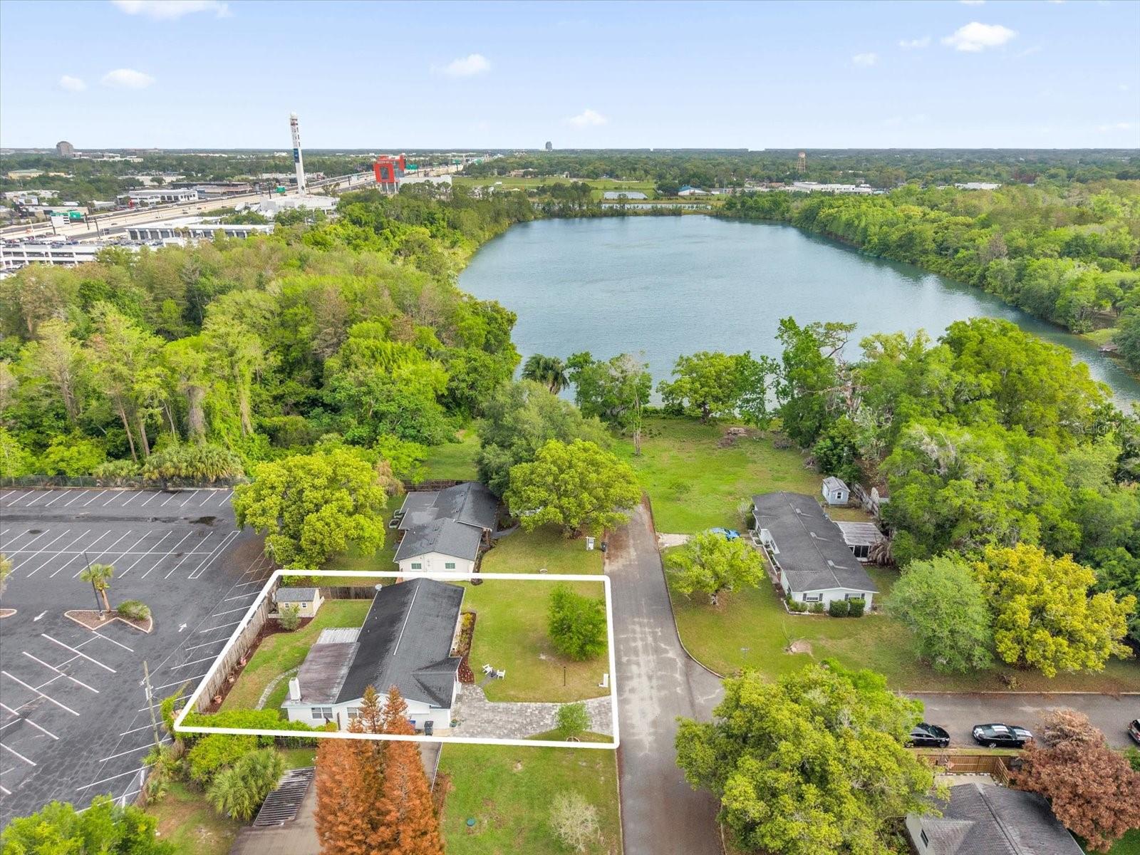 950 Hanover Avenue, FL