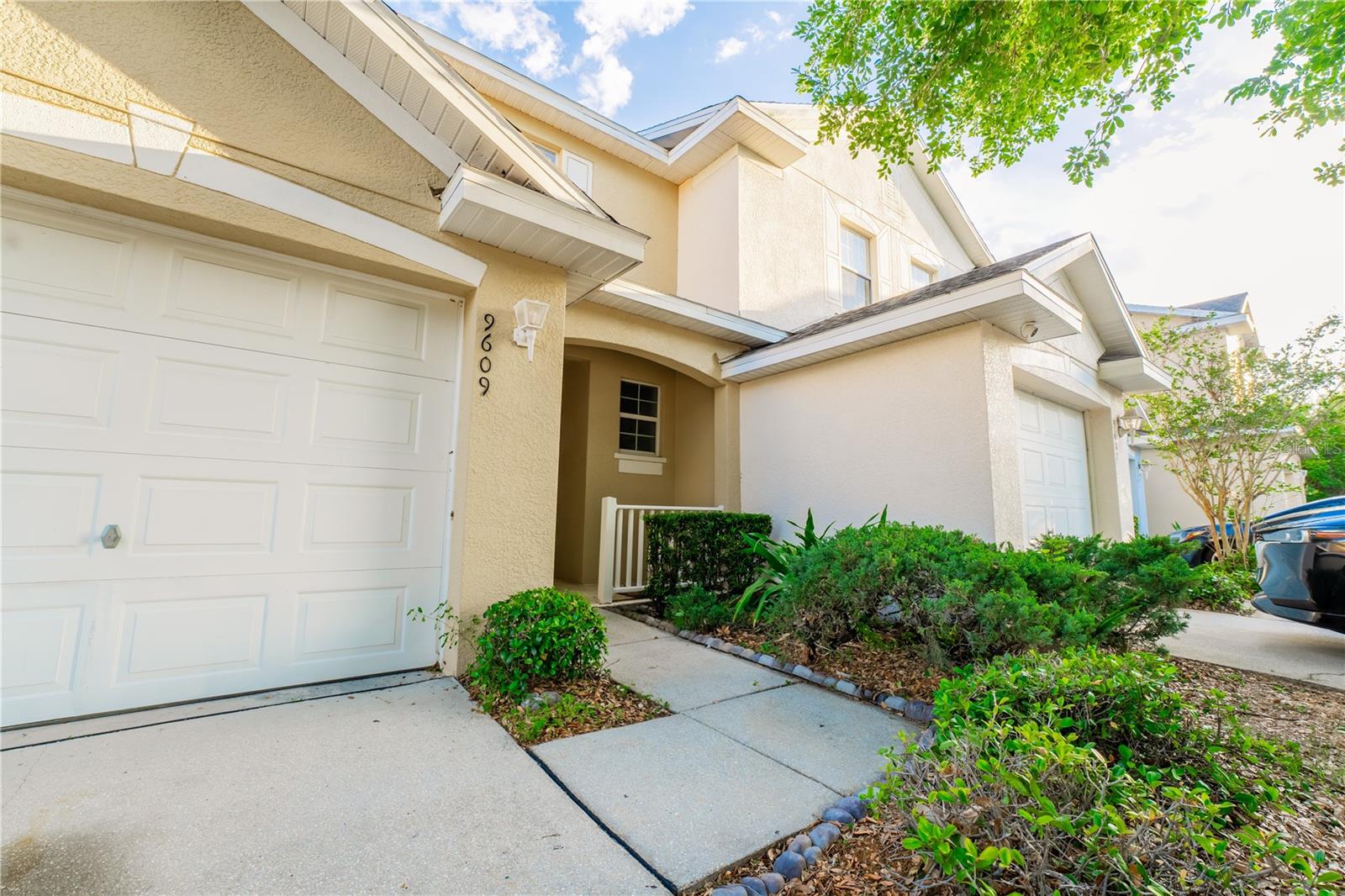 9609 Carlsdale Drive, FL