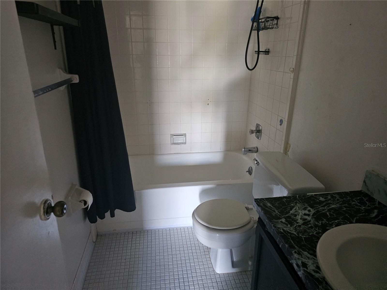 569 Hunter Circle, FL