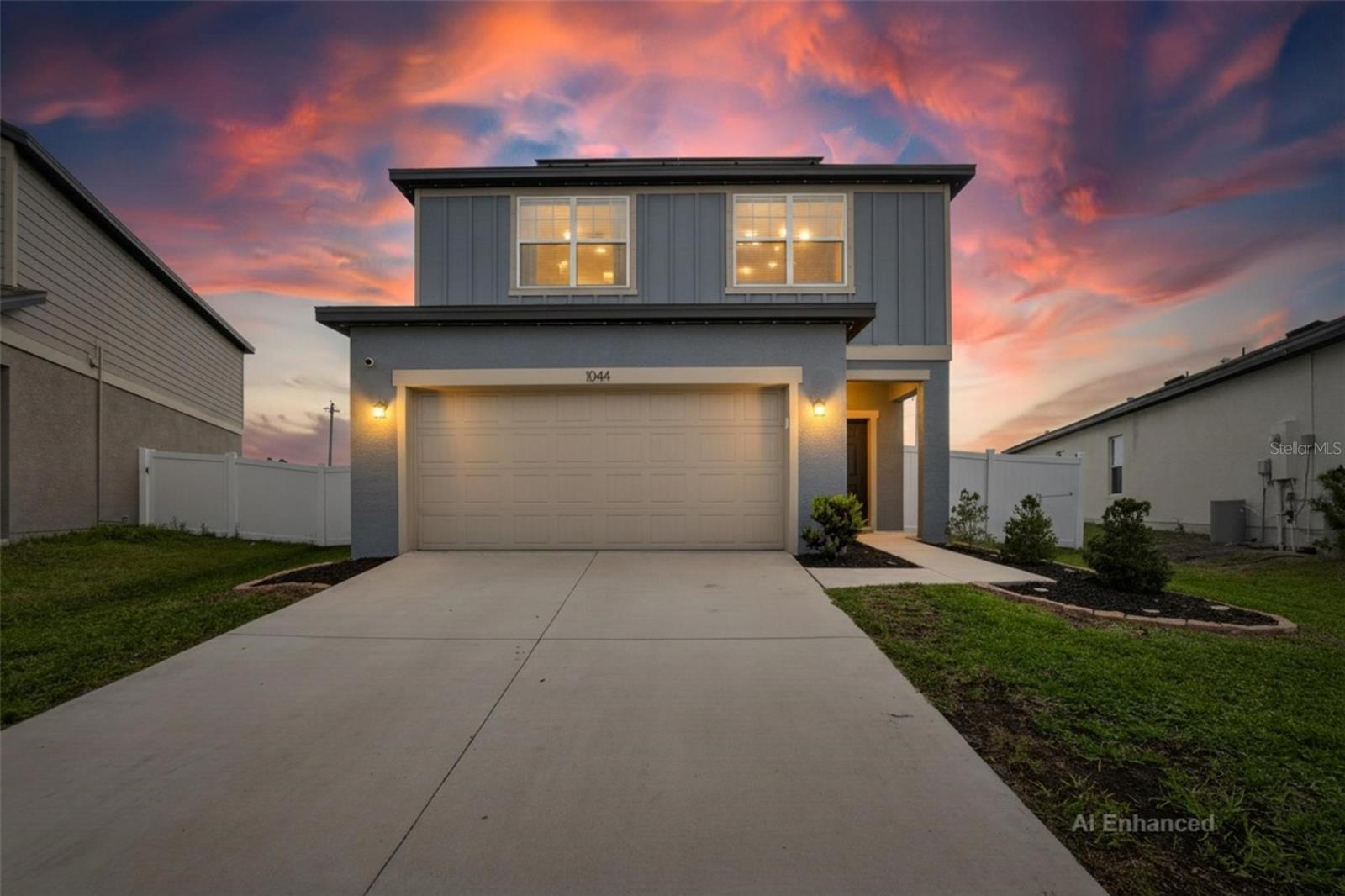1044 Kelly Fern Loop, FL