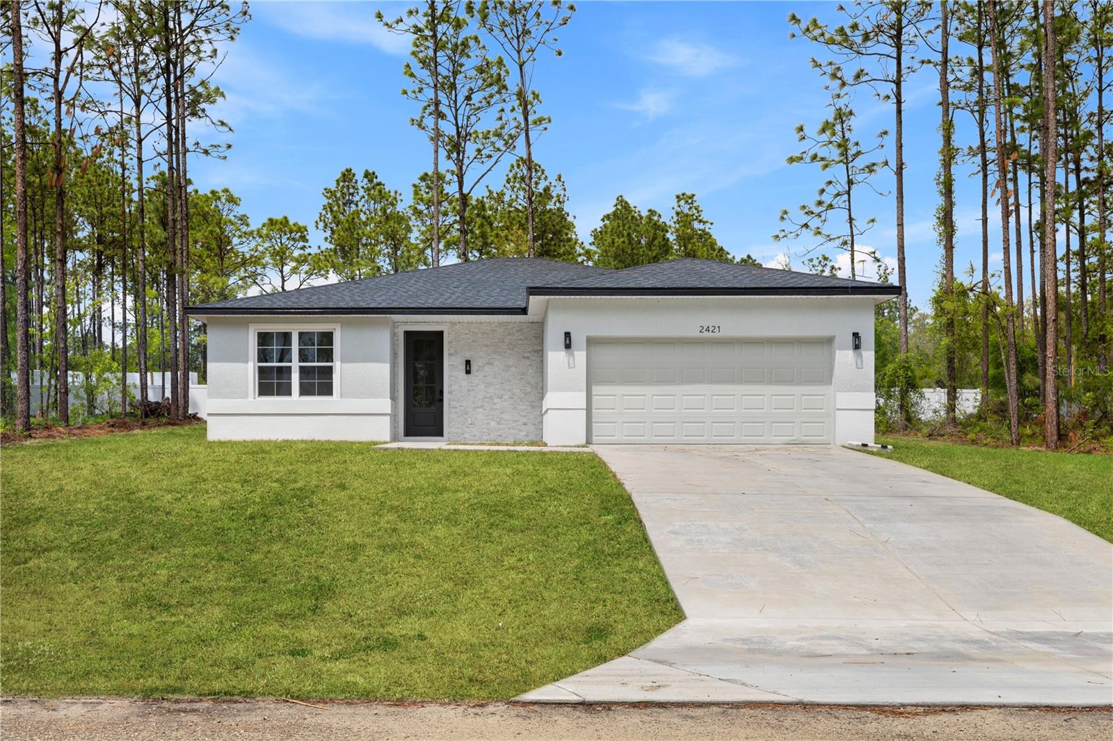 2421 Landmark Drive, FL