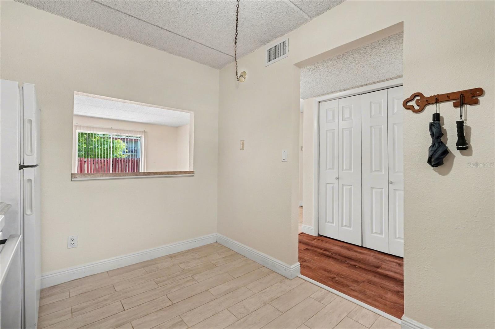 2845 Somerset Park Drive, FL