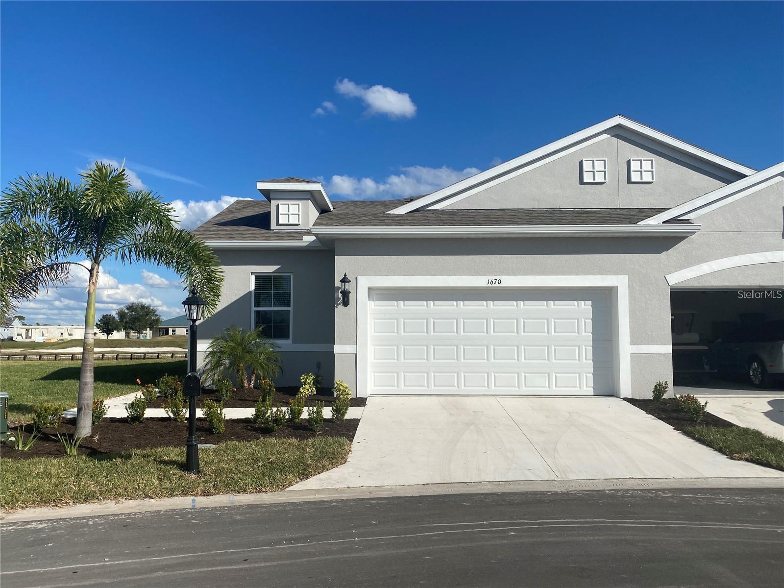 1670 Royal Ct, FL