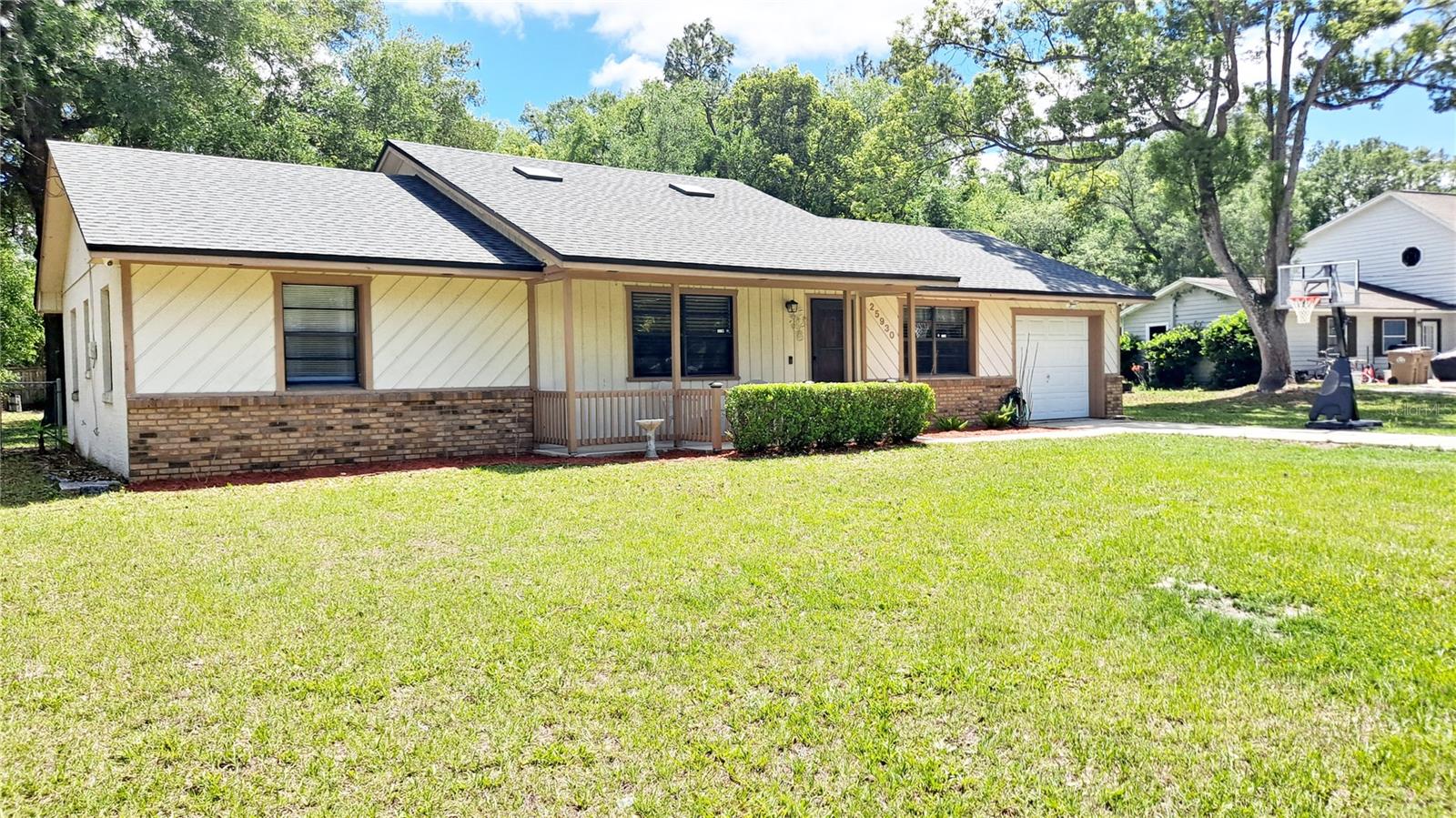 25930 Sackamaxon Drive, FL
