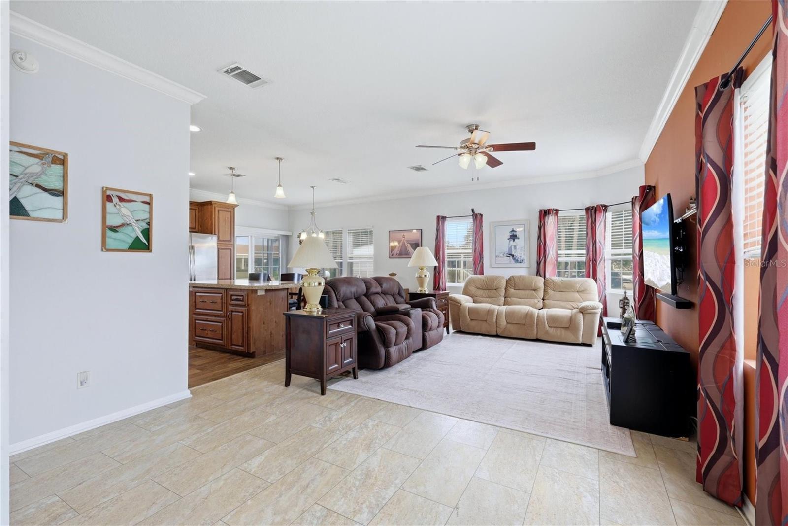 1 Meadow Circle, FL