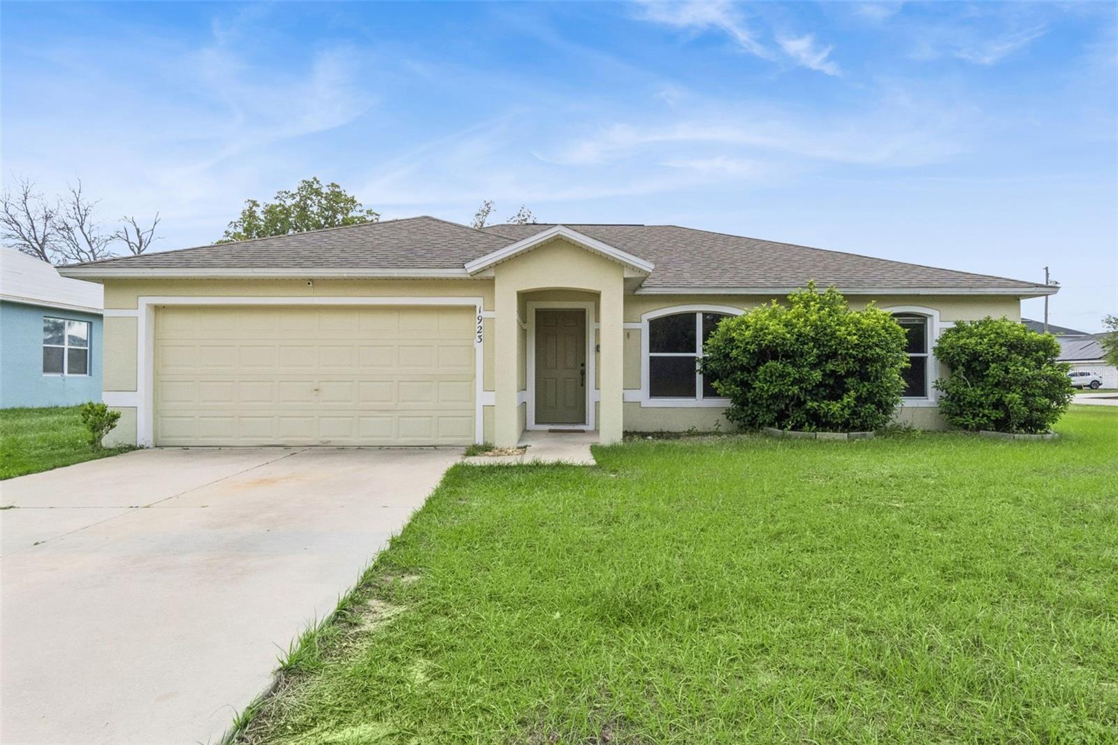 1923 Michigan Ct, FL