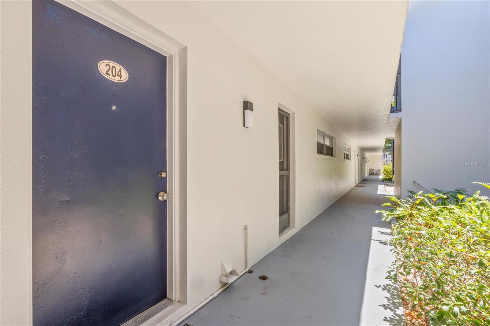 1147 King Arthur Court, FL