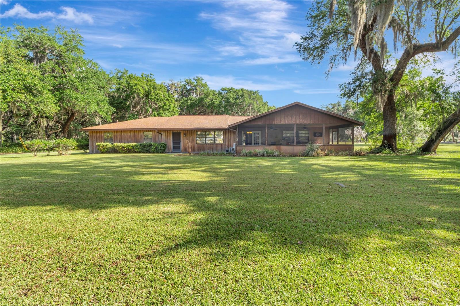 1520 Legacy Woods Court, FL
