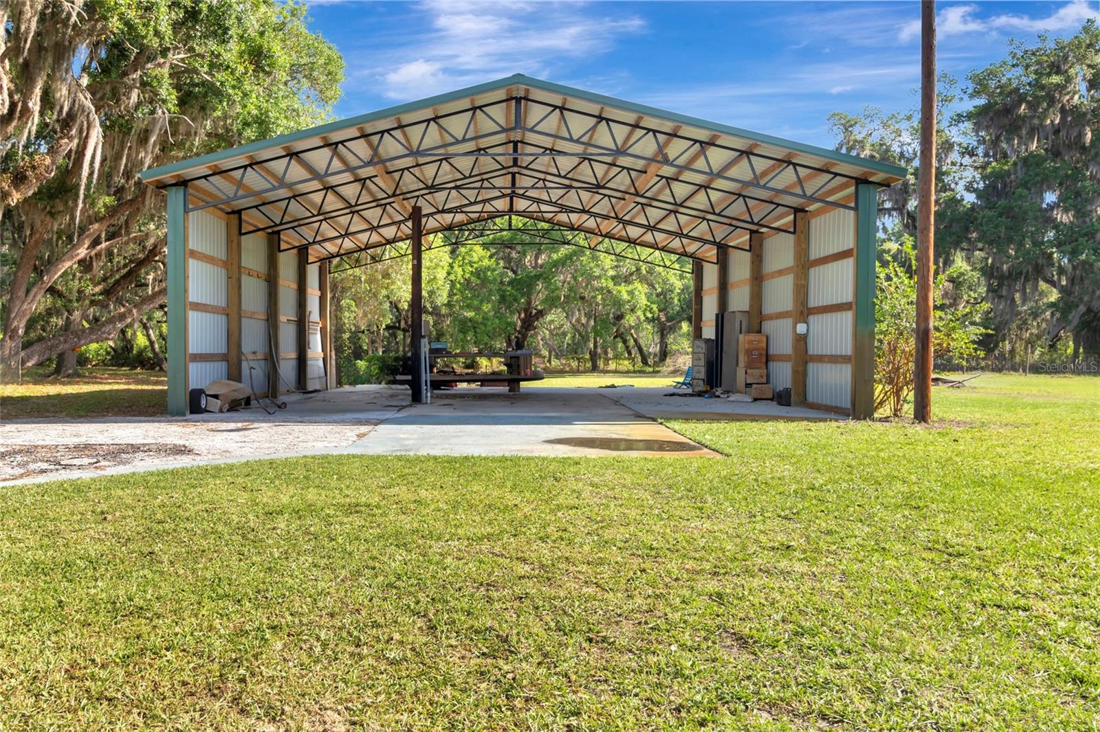 1520 Legacy Woods Court, FL