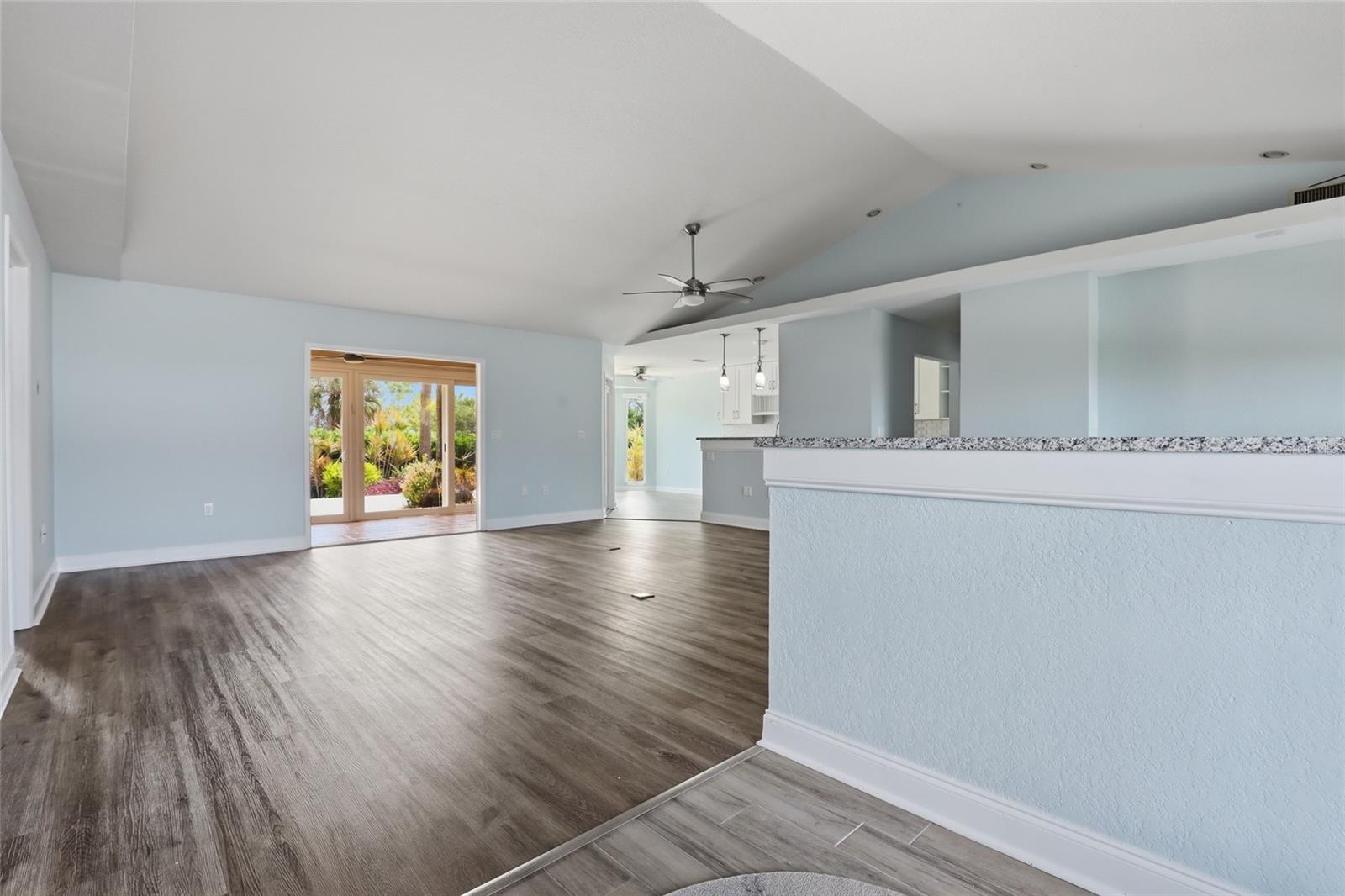 5207 86th Street Court, FL