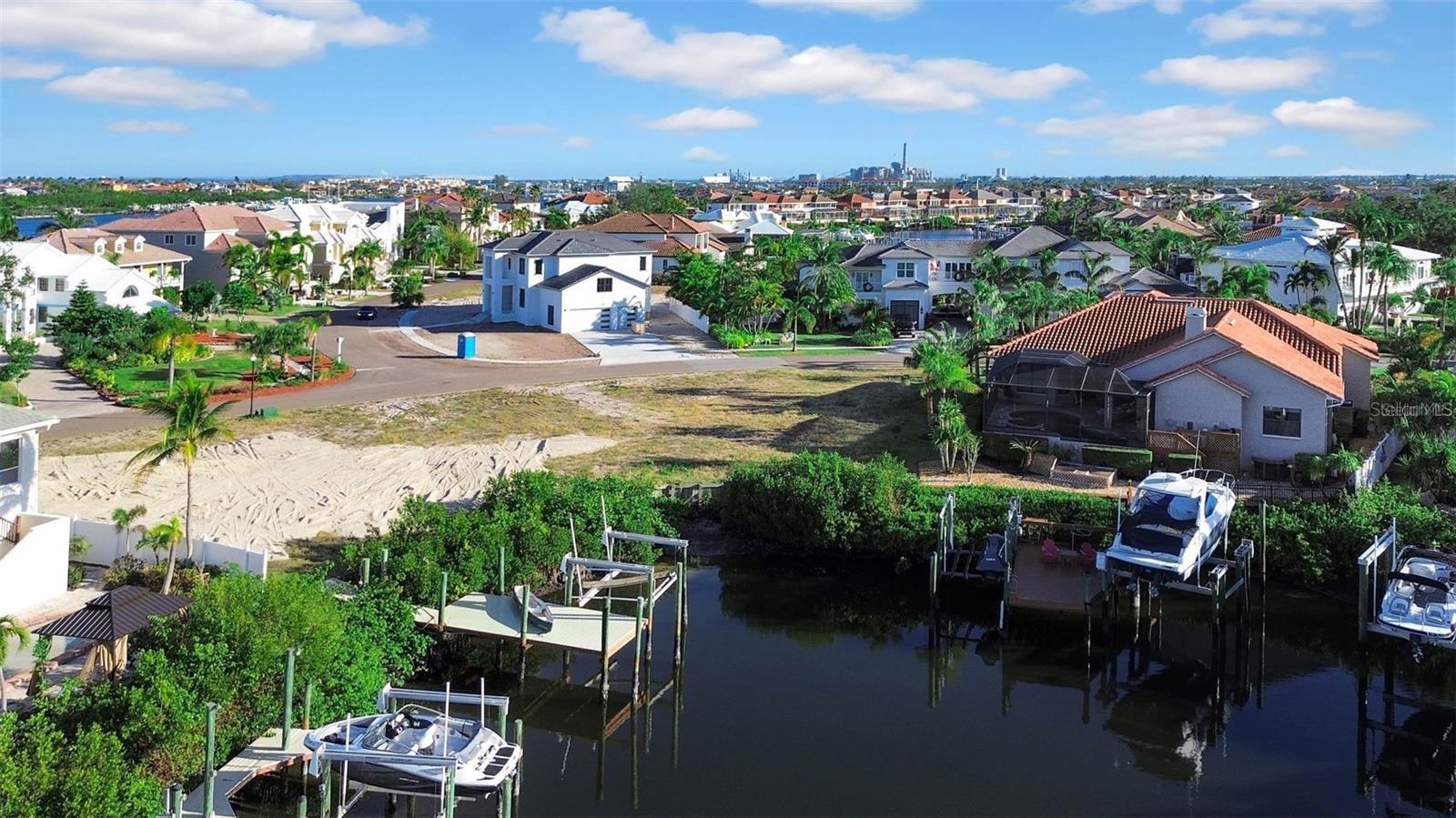 962 Symphony Isles Boulevard, FL