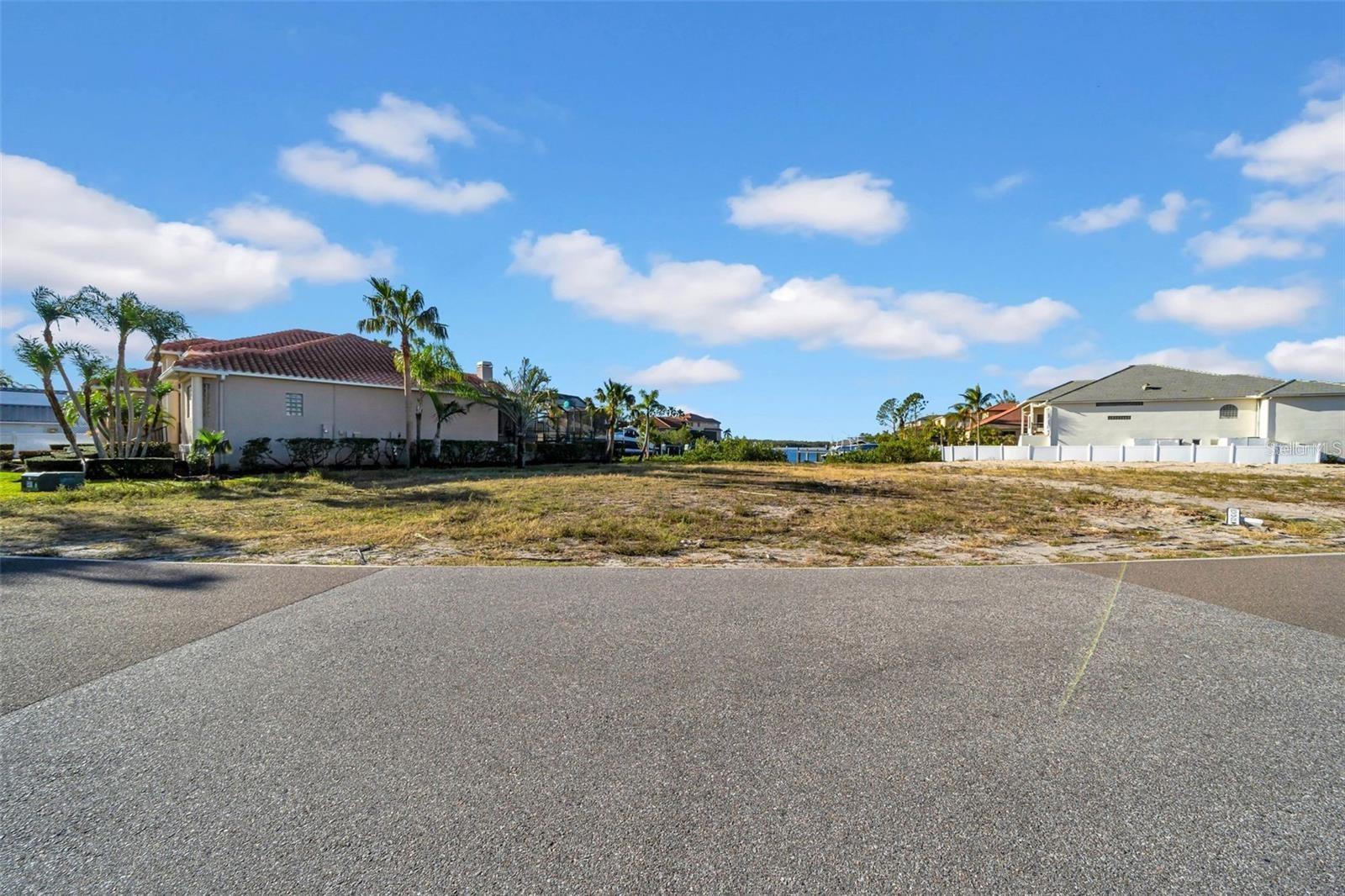 962 Symphony Isles Boulevard, FL