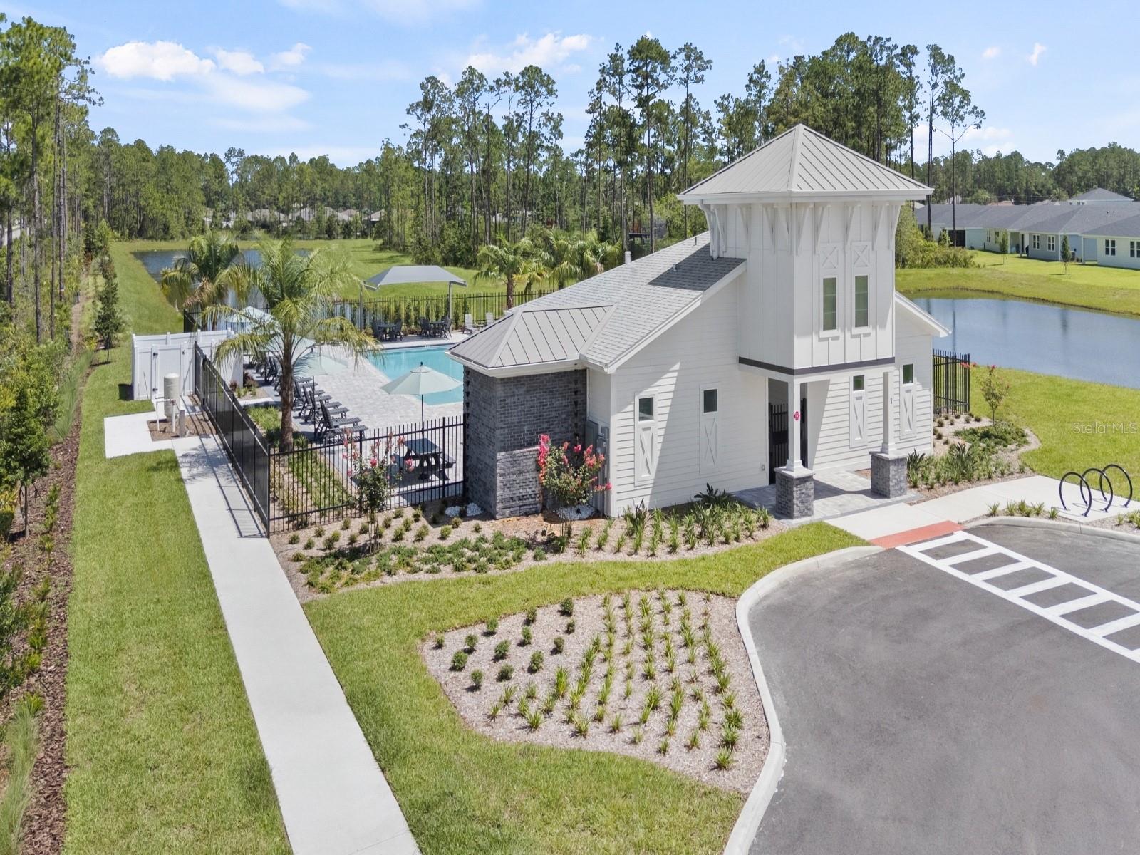5 Dilly Court, FL