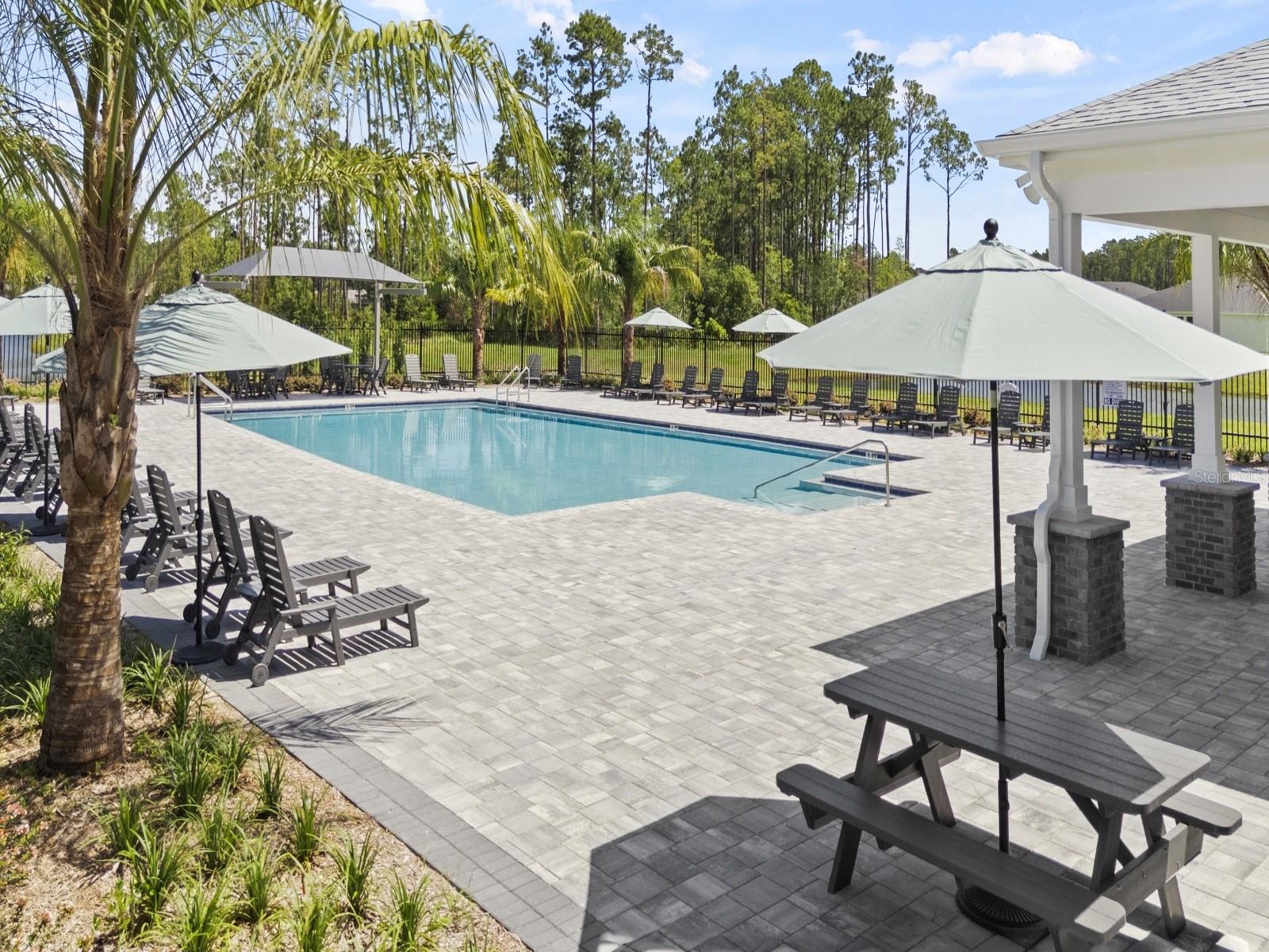 5 Dilly Court, FL