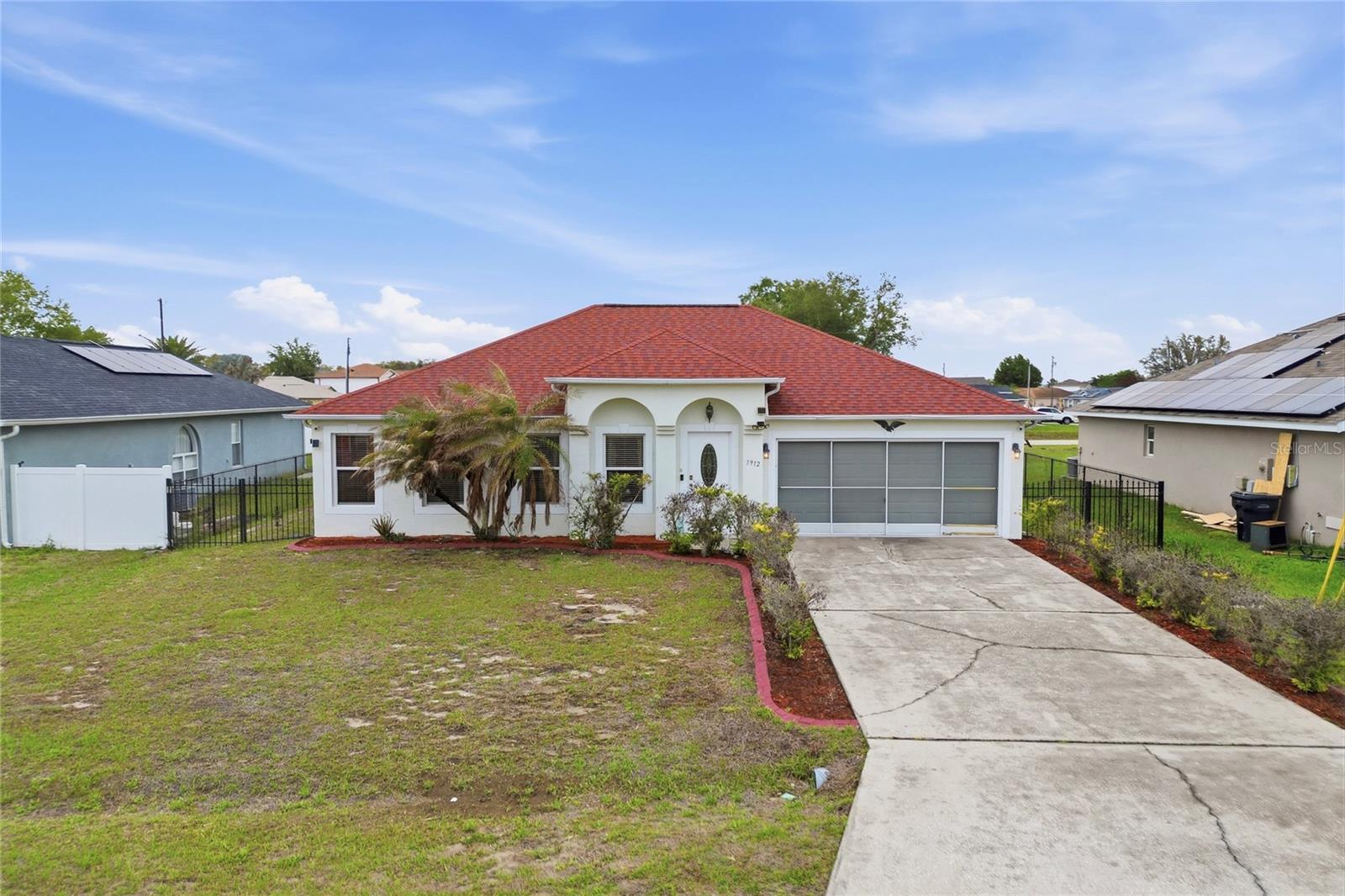 1912 Lakeview Pl, FL