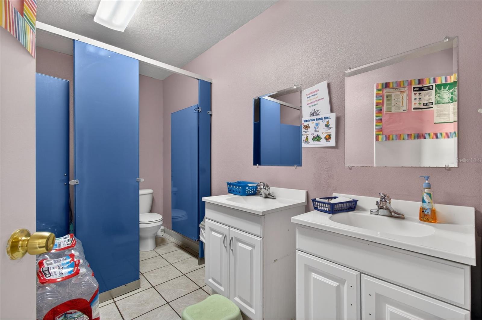 951 Hathaway Avenue, FL