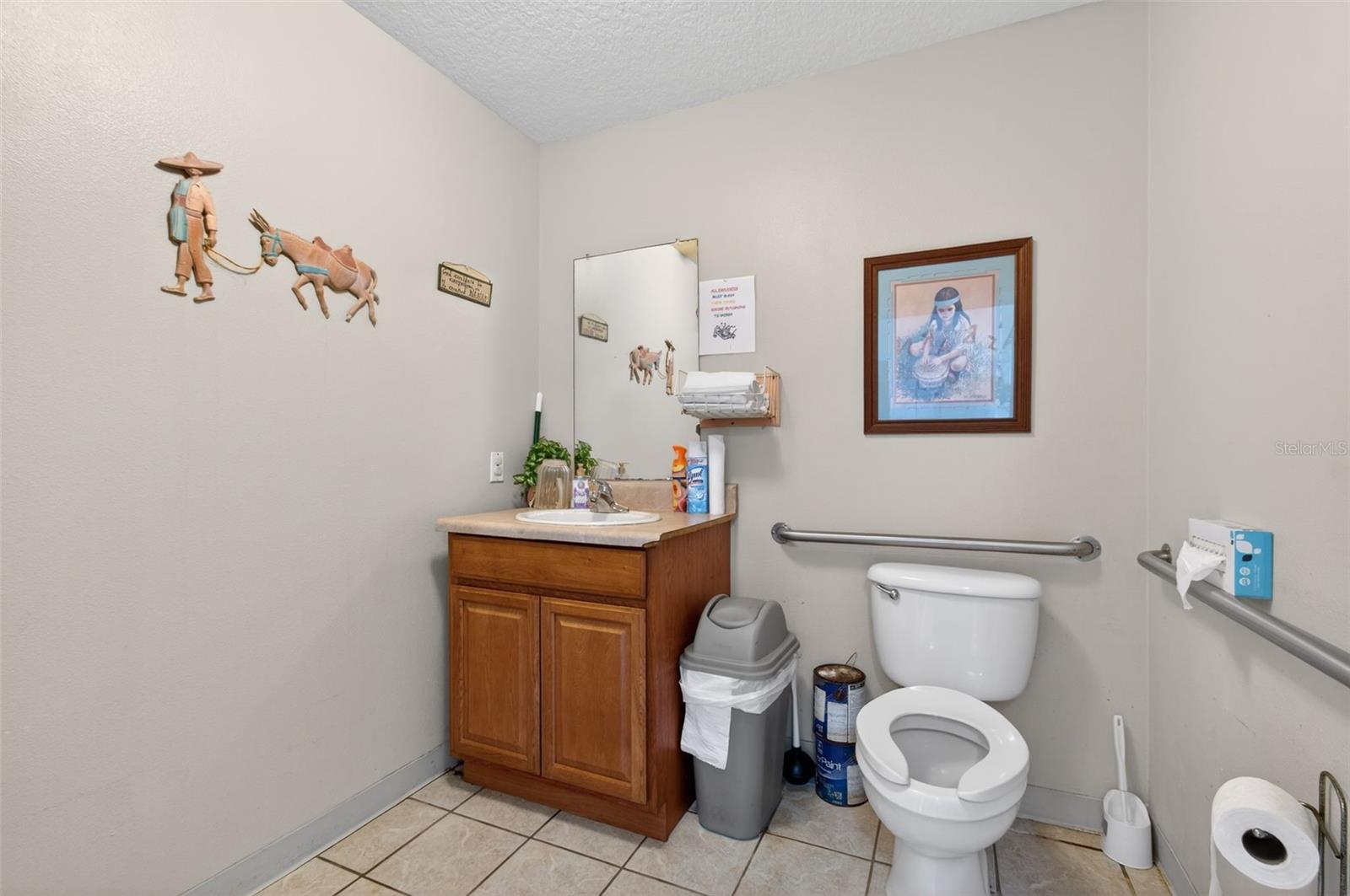 951 Hathaway Avenue, FL