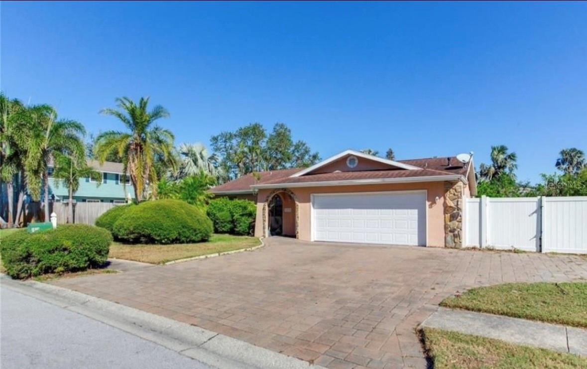 5875 Bay Pines Lakes Blvd, FL