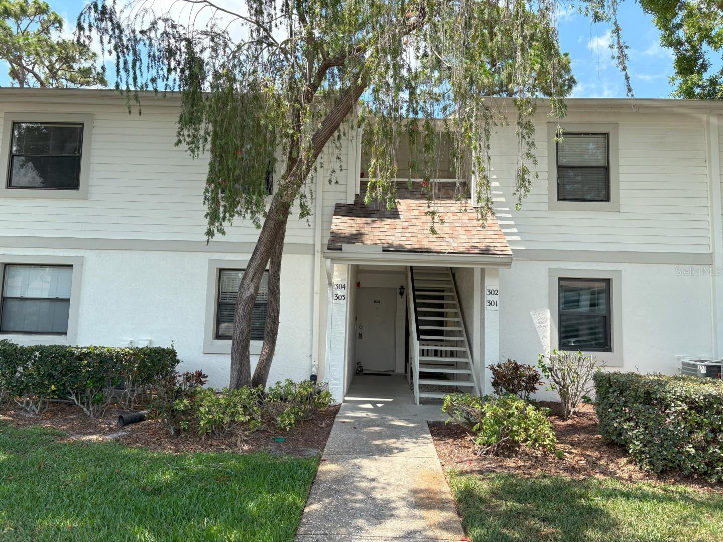 303 Meadow Lane, FL