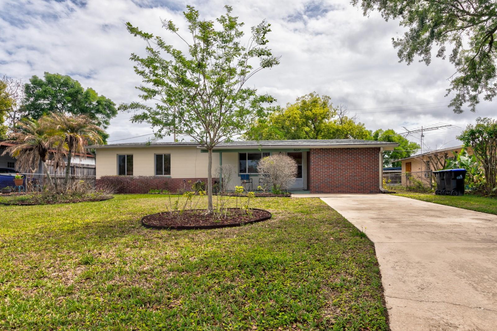 6027 Wilbeth Avenue, FL