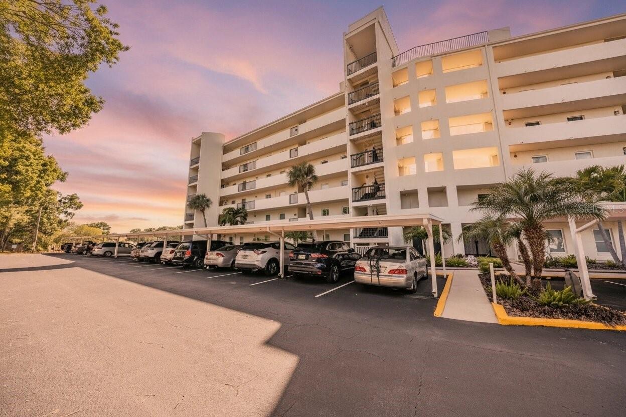 225 Country Club Dr #1209, FL
