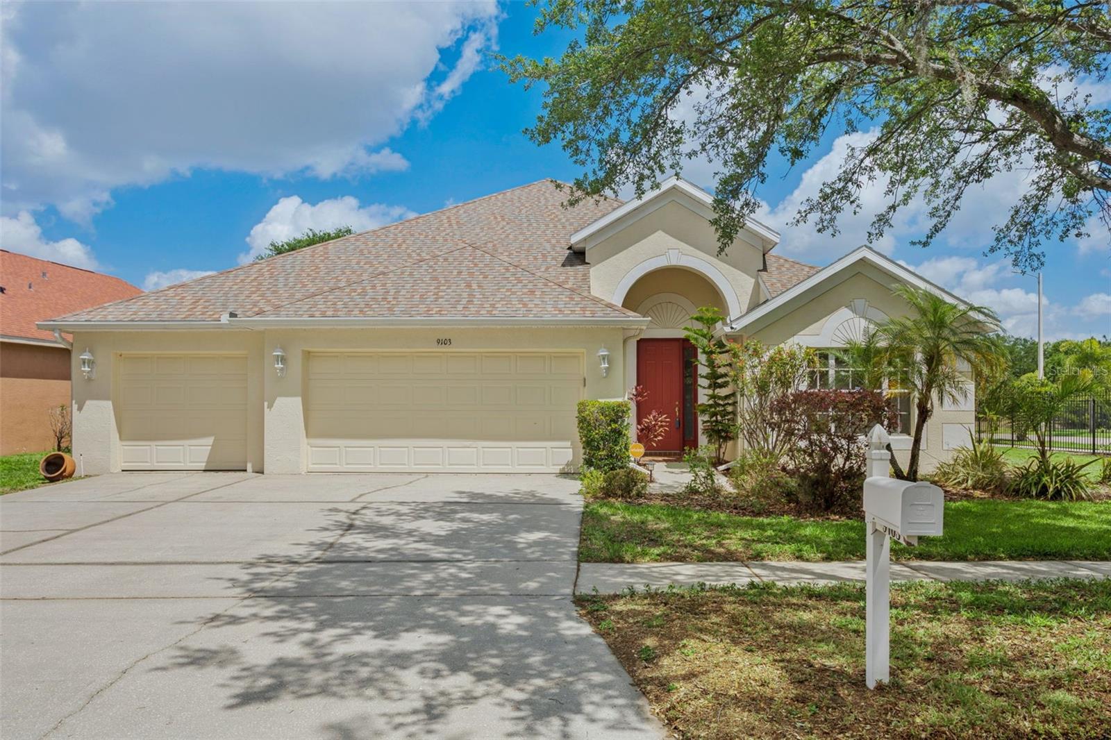 9103 Pinebreeze Drive, FL
