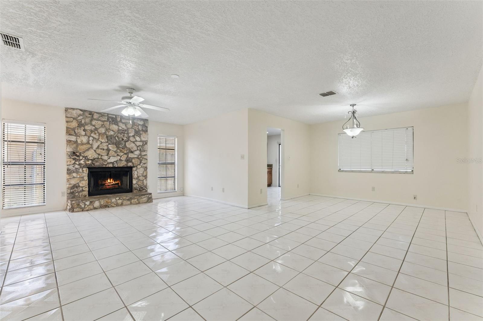 1328 Andes Drive, FL