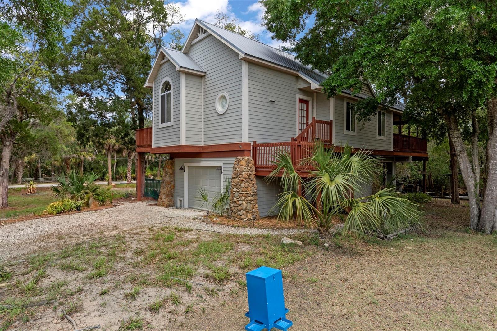 6779 Pinebranch Point, FL