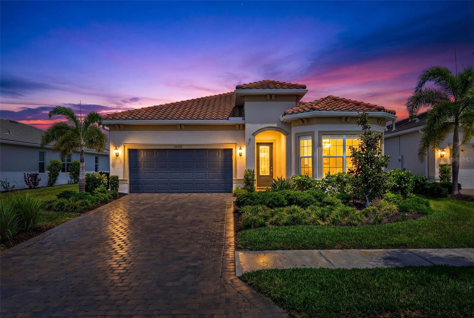 25544 Emerald Bend Cir, FL